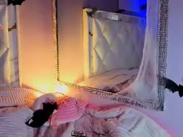 Chaturbate Free Porn Cam of antonellastar24_