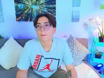 Chaturbate Free Live Porn of ivy_miller01