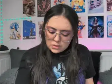 Chaturbate Best live sex cam show of snowblack_