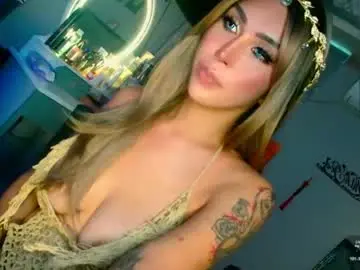 Chaturbate Nude Webcam of velvetrendezvousxx