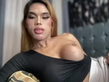 Chaturbate Live Sex Cam of shanexxgoddess