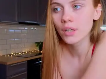 Chaturbate Sex Cam of crystaldiva01