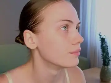 Chaturbate Sex Cam of crystaldiva01
