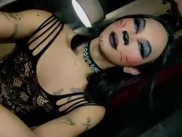 Chaturbate Adult Webcams of slutxcums_martel69