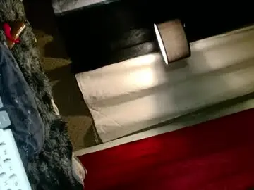 Chaturbate Best live sex cam show of slutxcums_martel69