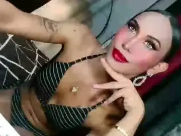 Chaturbate Live Porn of slutxcums_martel69