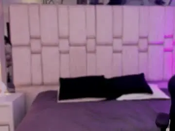 Chaturbate Watch Live Sex Cams of valerycooper23