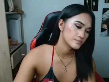 Chaturbate Live Sex Cam of yourhot_nica