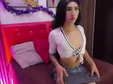 Chaturbate Free Live Porn of camila_gil18
