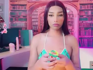 Chaturbate Adult Webcams of emeli_roushot