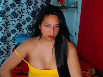hugefilipinacock from chaturbate