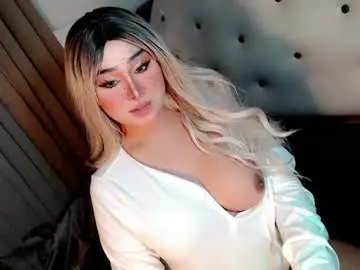 Chaturbate Free Live Porn of serpahina_doll18