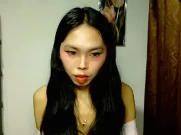 Chaturbate Live Sex Cam of thotmekelsey