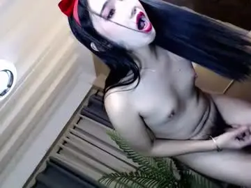 Chaturbate Watch Live Sex Cams of kissmebelle