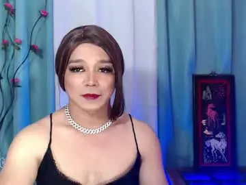 Chaturbate Best live sex cam show of urqueen_cassandra