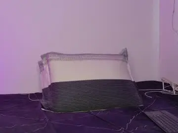 Chaturbate Sex Chat of isahilton1