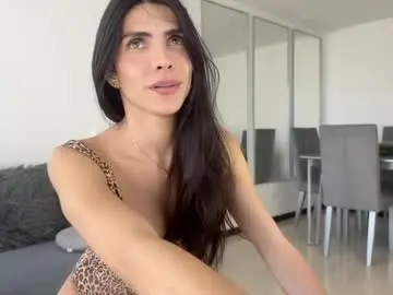 Chaturbate Sex Cam of angelturned01