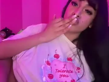 Chaturbate Live Sex Cam of tittykittie