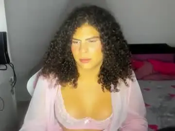 Chaturbate Sex Cam of mahia_frizzy