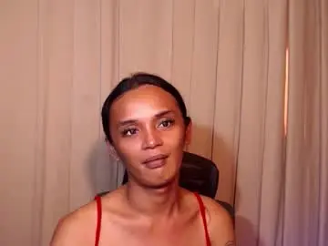 Chaturbate Live Sex Cam of ebony_enchantress