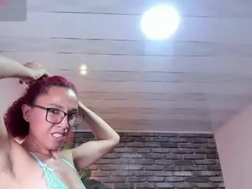 Chaturbate Sex Cam of isabella_star_