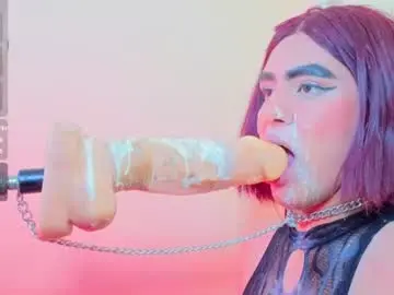 Chaturbate Sex Cam of sara_whoredirty