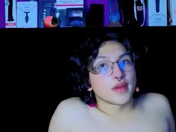 Chaturbate Watch Live Sex Cams of opalo_azul