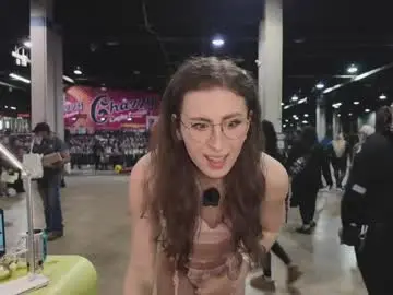 Chaturbate Adult Video Chat of carriemadsin