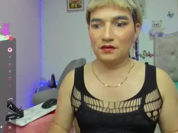 Chaturbate Adult Video Chat of tania_lucia1