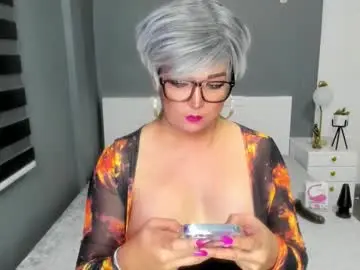 Chaturbate Live Sex of babylonia_goddess