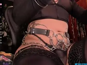 Chaturbate Live Sex Cam of katillery