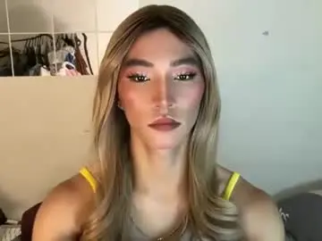 Chaturbate Watch Live Sex Cams of urasianfairypirncessxx