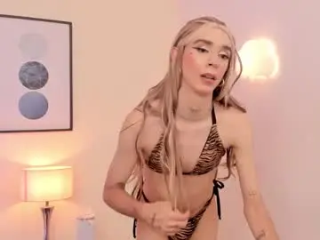 Chaturbate Best live sex cam show of arivega