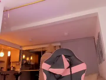 Chaturbate Best live sex cam show of mia_yourmommy
