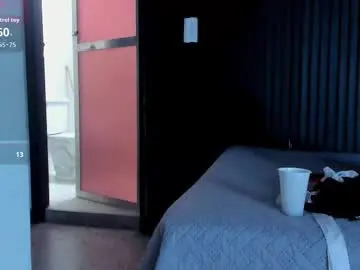 hot_boy_04 from chaturbate