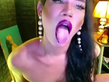 Chaturbate Adult Video Chat of urhardcockqueenxxx