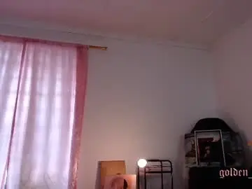 Chaturbate Live Sex Cam of golden_alaska