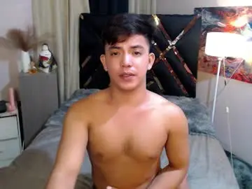 Chaturbate Live Sex of yourasian_bradley