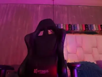 Chaturbate Live Sex Cam of foxxy_dolce