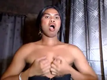 Chaturbate Live Sex of queenpinayebony_xx