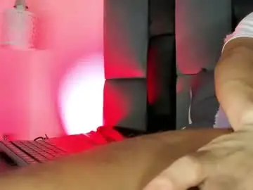 Chaturbate Watch Live Sex Cams of nicolle_smithh_