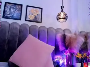 Chaturbate Live Porn of dark_nina_