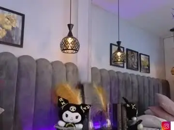 Chaturbate Watch Live Sex Cams of dark_nina_