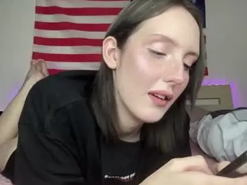 Chaturbate Live Sex Cam of alinaangeldoll