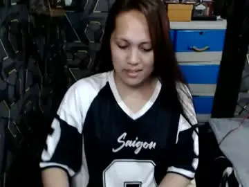 Chaturbate Adult Video Chat of yumi_white