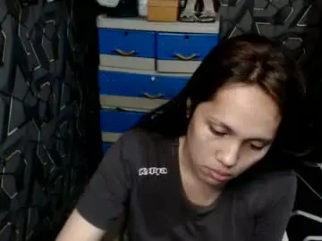 yumi_white from chaturbate