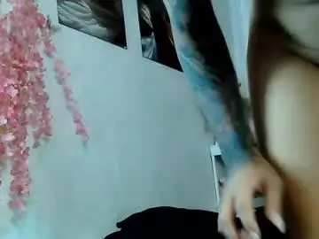 Chaturbate Watch Live Sex Cams of hot_kieshe