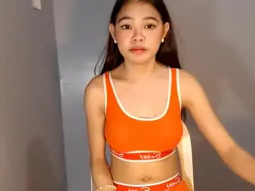 Chaturbate Live Sex Cam of gorgeousmiya10