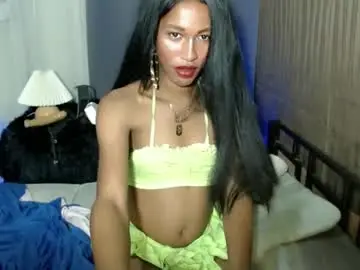 Chaturbate Free Porn Cam of hugecock_caramel