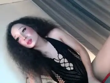 Chaturbate Live Porn of khira_fuck